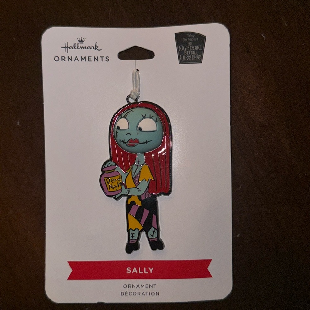 NEW Sally Disney Hallmark Christmas ornament NWT -Nightmare Before Christmas